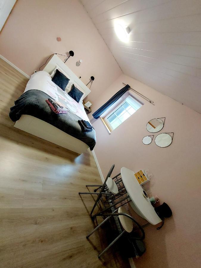 Joli Nid Au Coeur Des Ardennes Apartment Bièvre Стая снимка